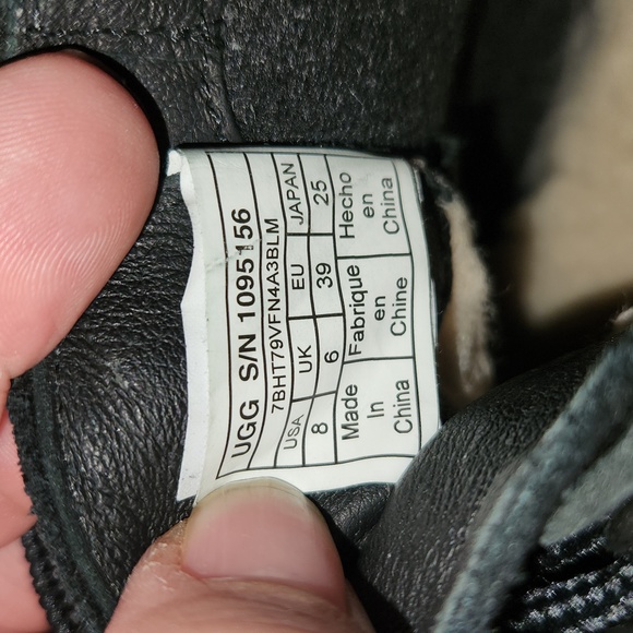 UGG Heather Women size 8 Waterproof Black Leather/Suede Boots - Picture 9 of 15